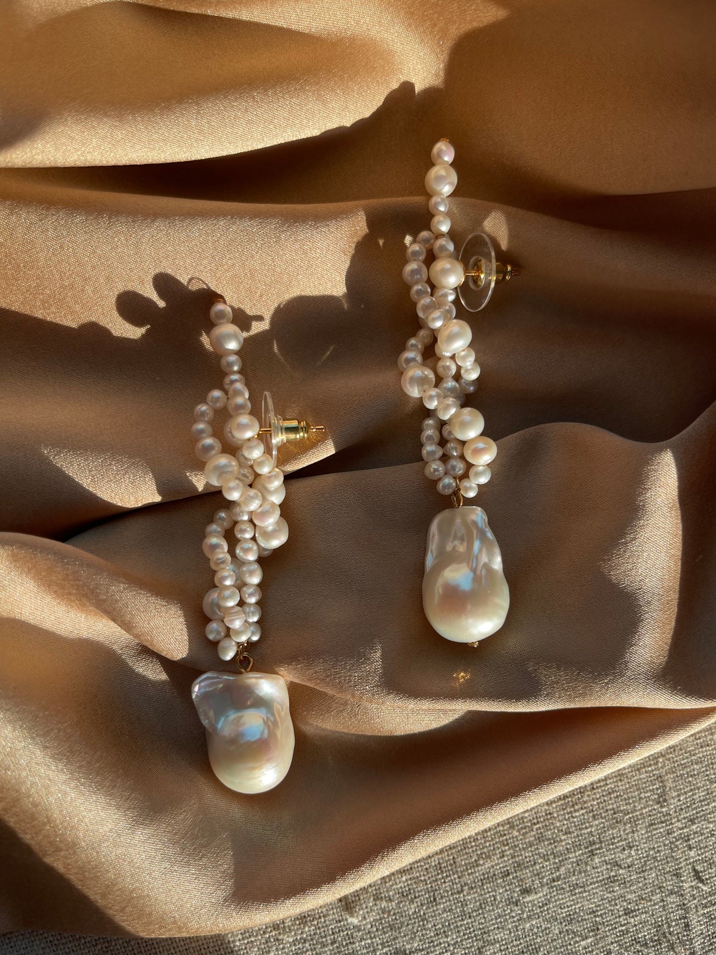 Entwined Strands Pearl Earring