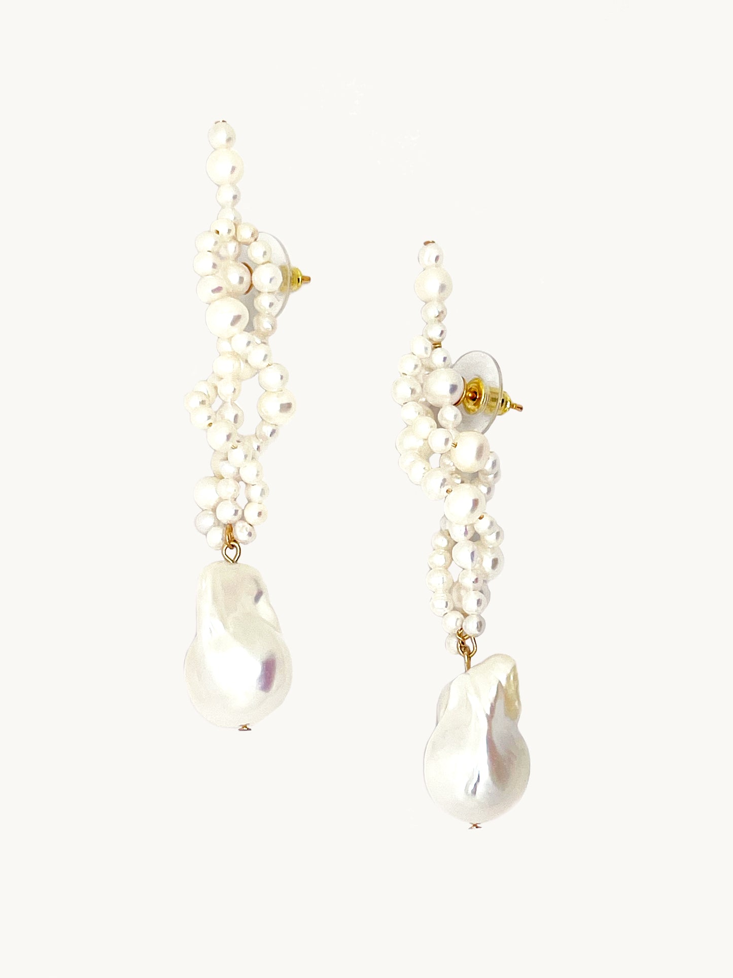 Entwined Strands Pearl Earring