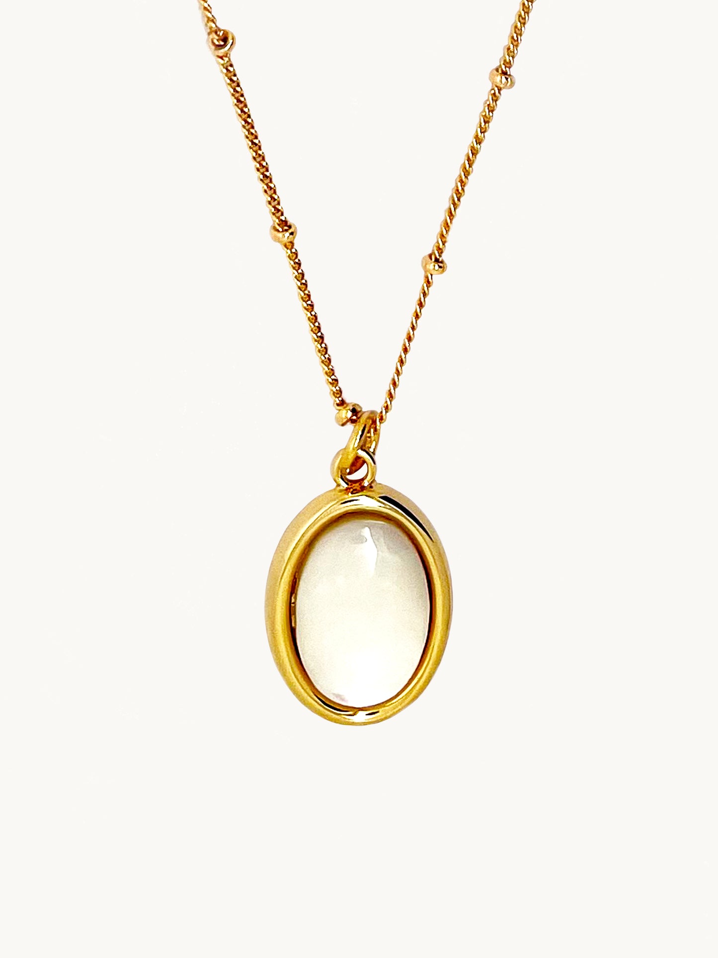 Savi Ridge Oval Gemstone Pendant Necklace